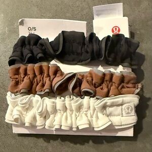 lululemon athletica Hair Accessories Set - Black, Brown, White